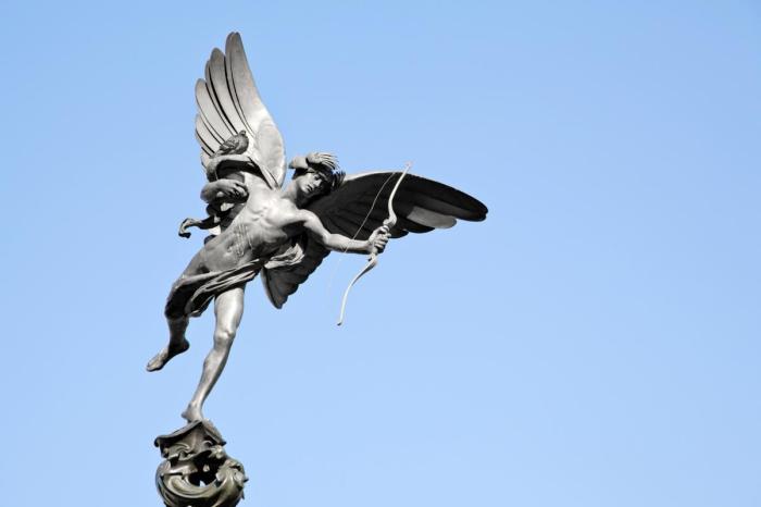 Eros london piccadilly statue god stock mythology facts circus legendary engrossing primeval origin england